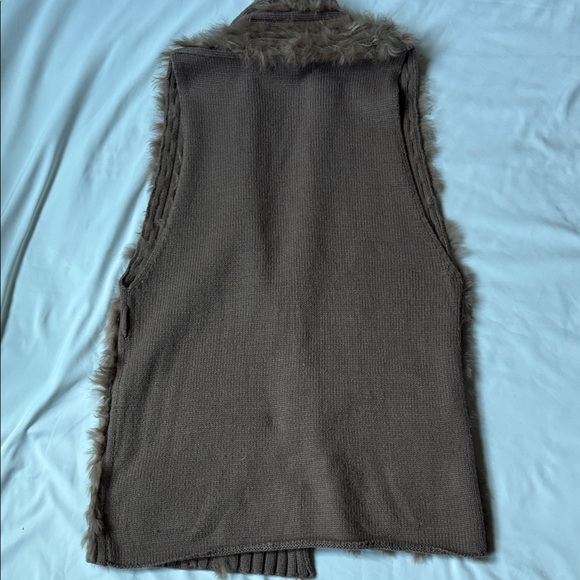 Women's Brown Sweater - Picture 4 of 6